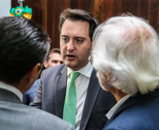 O governador Carlos Massa Ratinho Junior participa da solenidade que formaliza a Força-Tarefa Infância Segura de Prevenção e Combate a Crimes Contra a Criança, nesta quinta-feira (21) no Palácio da Justiça.    Curitiba, 21/02/2019 -  Foto: Geraldo Bubniak/ANPr