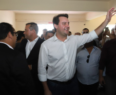 Governador Carlos Massa Ratinho Júnior participa da posse da diretoria da Associação dos Municípios do Norte Pioneiro (Amunorp), em Pinhalão, no Clube Aerp. - Pinhalão 22/02/2019 - Foto: Rodrigo Félix Leal/ANPr
