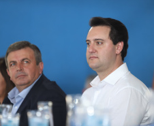 Governador Carlos Massa Ratinho Júnior participa da posse da diretoria da Associação dos Municípios do Norte Pioneiro (Amunorp), em Pinhalão, no Clube Aerp. - Pinhalão 22/02/2019 - Foto: Rodrigo Félix Leal/ANPr