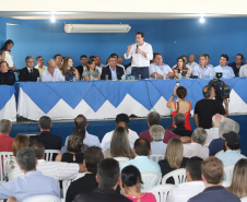 Governador Carlos Massa Ratinho Júnior participa da posse da diretoria da Associação dos Municípios do Norte Pioneiro (Amunorp), em Pinhalão, no Clube Aerp. - Pinhalão 22/02/2019 - Foto: Rodrigo Félix Leal/ANPr