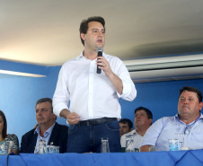 Governador Carlos Massa Ratinho Júnior participa da posse da nova diretoria da Associação dos Municípios do Norte Pioneiro (Amunorpi). O prefeito de Pinhalão, Sérgio Rodrigues é o presidente da Associação.  -  Pinhalão, 22/01/2019  -  Foto: Jaelson Lucas/ANPr