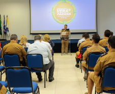 O balanço de 60 dias da Operação Verão Paraná 2018/2019, divulgado nesta sexta-feira (22), aponta a redução de crimes e aumento de atendimento do cidadão nos serviços públicos oferecidos pelo Governo do Estado, em comparação com a temporada anterior. O resultado foi apresentado pelo secretário de Segurança Pública e Administração Penitenciária, Luiz Felipe Kraemer Carbonell, coordenador estadual da Operação Verão.Foto: Soldado Amanda Morais