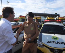 O governador Carlos Massa Ratinho Jr entregou nesta sexta(22) novas viaturas, aparelhos etolométricos e coletes balísticos às unidades da Polícia Militar que pertencem ao 2 Comando Regional - Londrina e região. Londrina,22/02/2019 -  Foto: Rodrigo Félix Leal/ANPr