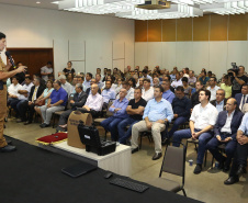O governador Carlos Massa Ratinho Jr entregou nesta sexta(22) novas viaturas, aparelhos etolométricos e coletes balísticos às unidades da Polícia Militar que pertencem ao 2 Comando Regional - Londrina e região. Londrina,22/02/2019 Foto:Jaelson Lucas / ANPr