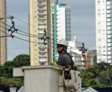 Pelo segundo ano consecutivo, a Copel foi eleita pela Agência Nacional de Energia Elétrica (Aneel) a melhor grande distribuidora de energia de todo o País e da região Sul na percepção do cliente residencial. A premiação é referente ao Índice Aneel de Satisfação do Consumidor (IASC) 2018, indicador que revela a satisfação do cliente com os serviços prestados. A premiação aconteceu nesta segunda-feira (25), em Brasília. Foto:Antonio Costa/Arquivo ANPr