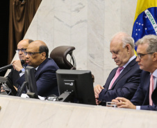 O secretário Renê Garcia Junior, de Estado da Fazenda (SEFA), participa nesta quarta-feira (27), de uma audiência pública  na Assembleia Legislativa do Paraná (ALEP), para apresentação dos dados do Governo relativos ao cumprimento das metas fiscais do terceiro quadrimestre de 2018.  Curitiba, 27/02/2019 -  Foto: Geraldo Bubniak/ANPr