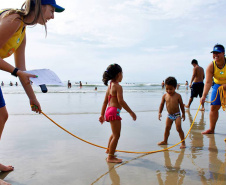 A equipe da Esporte Paraná vai finalizar as atividades esportivas na Operação Verão Paraná contabilizando 122 mil atendimentos no período.   -  Foto: Divulgação Operação Verão