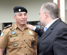 A primeira fase da Força-Tarefa Infância Segura aconteceu nesta quinta-feira (28) no Quartel do Comando-Geral da Polícia Militar do Paraná e contou com a participação de alunos do Colégio da Polícia Militar, do Colégio da Vila Militar e o Colégio Estadual Mario Brandão de Piraquara. Na foto, o comandante-geral da Polícia Militar do Paraná, coronel Péricles Mattos e o secretário Ney Leprevost, da Justiça, Família e Trabalho. -  Curitiba, 28/02/2019  -  Foto: Divulgação SEJU