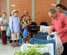 Por meio do Banco de Alimentos da Ceasa, hortigranjeiros são reaproveitados anualmente, evitando o desperdício e garantindo a segurança alimentar de cerca de 194 mil pessoas.Foto: Gilson Abreu/ANPr