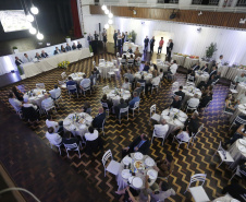 O governador em exercício Darci Piana, participou da assinatura do acordo de parceria e cooperação entre as cidades de Prudentópolis e Ternopil, Ucrânia. Participaram da cerimônia: prefeito de Prudentópolis, Adelmo Luiz Klosowski; Cônsul da Ucrânia no Paraná, Mariano Czaikowski; prefeito de Ternopil, Serhii Nadal; entre outros.Prudentópolis, 06-03-19.Foto: Arnaldo Alves / ANPr.