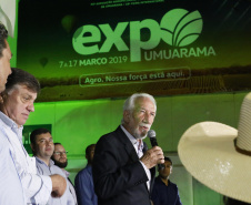 O governador em exercício Darci Piana, participa da abertura 45ª Expo Umuarama e 18ª Feira Internacional. Participaram: prefeito de Umuarama, Celso Pozzobom; os secretários: do Meio Ambiente e Recursos Hídricos, Márcio Nunes; da Agricultura, Norberto Ortigara; presidente da Sociedade Rural de Umuarama, Milton Gaiari; entre outros.Umuarama, 07-03-19.Foto: Arnaldo Alves / ANPr.