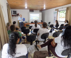 Reunião de comercialização com o grupo de Joaquim Távora  -  Foto: Emater