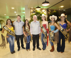 O governador em exercício Darci Piana, participa da abertura da 48ª Exposição Paranavaí - Feira Agropecuária e Industrial de Paranavaí, região noroeste do Estado.  Presentes: presidente da Sociedade Rural do Noroeste do Paraná, Mario Helio de Almeida; secretário de Agricultura, Norbeto Ortigara;  entre outros.Paranavaí, 08-03-19.Foto: Arnaldo Alves / ANPr.