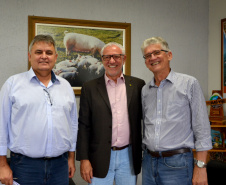 A Secretaria de Estado da Agricultura e do Abastecimento está unindo forças com a Federação das Indústrias do Estado do Paraná (Fiep) em prol do desenvolvimento da agroindústria no estado