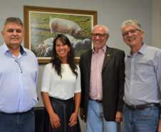 A Secretaria de Estado da Agricultura e do Abastecimento está unindo forças com a Federação das Indústrias do Estado do Paraná (Fiep) em prol do desenvolvimento da agroindústria no estado