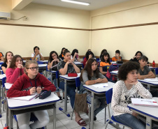 Começaram esta semana as aulas dos cursos técnicos do Programa Nacional de Acesso ao Ensino Técnico e Emprego (Pronatec/Mediotec) na rede estadual de ensino. São 840 alunos em 24 instituições de ensino de 17 municípios paranaenses.Foto: Divulgação/SEED