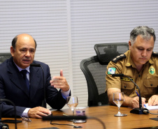 O balanço final da "Operação Verão" foi apresentado nesta quinta-feira (14), em reunião no Palácio Iguaçu, do governador Carlos Massa Ratinho Junior, o secretário da Segurança Pública e Administração Penitenciária, Luiz Felipe Carbonell, e representantes de todas as secretarias e órgãos envolvidos nas atividades..Foto de Gilson Abreu/ANPr - 14.03.2019