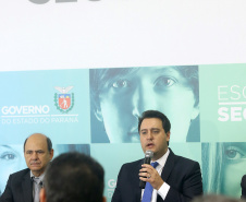 O governador Carlos Massa Ratinho Junior lançou nesta sexta-feira (15) o programa Escola Segura, que prevê uma série de medidas preventivas e protetivas de segurança que serão executadas na rede estadual de ensino. Curitiba,15/03/2019 Foto: Jaelson Lucas / ANPr
