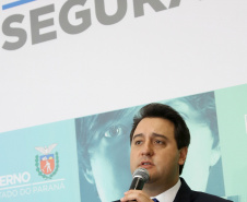 O governador Carlos Massa Ratinho Junior lançou nesta sexta-feira (15) o programa Escola Segura, que prevê uma série de medidas preventivas e protetivas de segurança que serão executadas na rede estadual de ensino. Curitiba,15/03/2019 Foto: Jaelson Lucas / ANPr