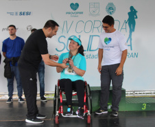 Em comemoração aos 67 anos do Batalhão de Polícia de Trânsito, 1,2 mil pessoas participaram da quarta edição da Corrida Solidária Provopar Estadual e BPTran neste domingo (17) em Curitiba. Os atletas, profissionais e amadores, correram 3 km, 5 km e 10 km em prol da solidariedade. Foto: Soldado Fernando Chauchuti/PMPR