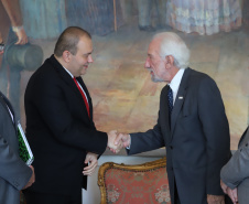 Vice-governador Darci Piana recebe o embaixador da República da Macedônia do Norte, Ivica Bocevski  -  Curitiba, 18/03/2019  - Foto: José Fernando Ogurta/ANPr