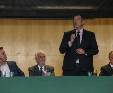 O governador Carlos Massa Ratinho Junior  lança o aplicativo Paraná Serviços no Auditório Mário Lobo em Curitiba nesta segunda-feira (18). Trata-se de uma solução inovadora do Governo do Paraná que facilitará a intermediação entre o contratante e o prestador autônomo de serviços.   Curitiba, 15/03/2019 -  Foto: Geraldo Bubniak/ANPr