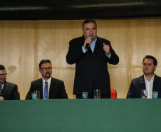 O governador Carlos Massa Ratinho Junior  lança o aplicativo Paraná Serviços no Auditório Mário Lobo em Curitiba nesta segunda-feira (18). Trata-se de uma solução inovadora do Governo do Paraná que facilitará a intermediação entre o contratante e o prestador autônomo de serviços.   Curitiba, 15/03/2019 -  Foto: Geraldo Bubniak/ANPr