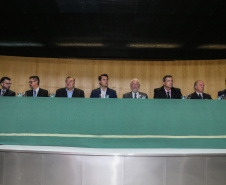 O governador Carlos Massa Ratinho Junior  lança o aplicativo Paraná Serviços no Auditório Mário Lobo em Curitiba nesta segunda-feira (18). Trata-se de uma solução inovadora do Governo do Paraná que facilitará a intermediação entre o contratante e o prestador autônomo de serviços.   Curitiba, 15/03/2019 -  Foto: Geraldo Bubniak/ANPr