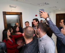Governador Carlos Massa Ratinho Junior durante reunião com o secretário Nacional de Segurança Pública, general Guilherme Theóphilo e o secretário estadual da Segurança Pública e Administração Penitenciária, general Luiz Felipe Carbonell - Curitiba, 19/03/2019 - Foto Gilson Abreu/ANPr