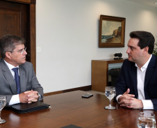 Governador Carlos Massa Ratinho Junior durante reunião com o secretário Nacional de Segurança Pública, general Guilherme Theóphilo e o secretário estadual da Segurança Pública e Administração Penitenciária, general Luiz Felipe Carbonell - Curitiba, 19/03/2019 - Foto Gilson Abreu/ANPr
