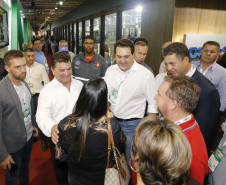 O governador Carlos Massa Ratinho Junior esteve nesta quarta-feira (20) na 12ª edição da Movelpar? Feira de Móveis do Paraná, em Arapongas, Norte do Estado, e destacou a importância da indústria moveleira para a economia paranaense.  -  Arapongas, 20/03/2019  -  Foto: Arnaldo Alves/ANPr