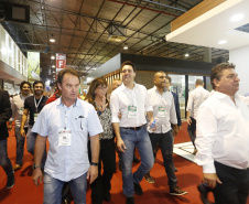 O governador Carlos Massa Ratinho Junior esteve nesta quarta-feira (20) na 12ª edição da Movelpar? Feira de Móveis do Paraná, em Arapongas, Norte do Estado, e destacou a importância da indústria moveleira para a economia paranaense.  -  Arapongas, 20/03/2019  -  Foto: Arnaldo Alves/ANPr