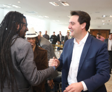 Governador Carlos Massa Ratinho Junior sanciona a lei que institui o Dia Estadual de Luta pela Eliminação da Discriminação Racial. A Lei define que a data será celebrada anualmente em 21 de março.  -  Curitiba, 21/03/2019  -  Foto: Rodrigo Félix Leal/ANPr