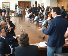Governador Carlos Massa Ratinho Junior sanciona a lei que institui o Dia Estadual de Luta pela Eliminação da Discriminação Racial. A Lei define que a data será celebrada anualmente em 21 de março.  -  Curitiba, 21/03/2019  -  Foto: Rodrigo Félix Leal/ANPr