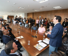 Governador Carlos Massa Ratinho Junior sanciona a lei que institui o Dia Estadual de Luta pela Eliminação da Discriminação Racial. A Lei define que a data será celebrada anualmente em 21 de março.  -  Curitiba, 21/03/2019  -  Foto: Rodrigo Félix Leal/ANPr