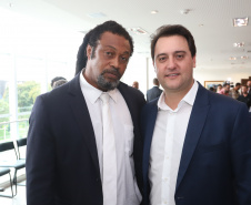 Governador Carlos Massa Ratinho Junior sanciona a lei que institui o Dia Estadual de Luta pela Eliminação da Discriminação Racial. A Lei define que a data será celebrada anualmente em 21 de março.  -  Curitiba, 21/03/2019  -  Foto: Rodrigo Félix Leal/ANPr