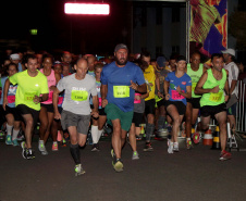 Corrida Noturna da PM tem mais de 500 participantes em Araucária (PR), na RMC. Foto: Soldado Fernando Chauchuti