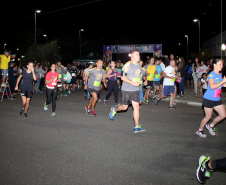 Corrida Noturna da PM tem mais de 500 participantes em Araucária (PR), na RMC. Foto: Soldado Fernando Chauchuti