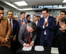 Governador Carlos Massa Ratinho Junior participa da posse do secretário de Estado da Saúde, Carlos Alberto Gebrim Preto (Beto Preto). Curitiba, 25/03/2019. Foto: Geraldo Bubniak/ANPr