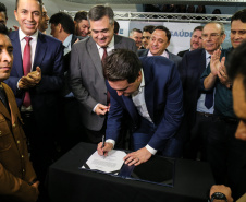 Governador Carlos Massa Ratinho Junior participa da posse do secretário de Estado da Saúde, Carlos Alberto Gebrim Preto (Beto Preto). Curitiba, 25/03/2019. Foto: Geraldo Bubniak/ANPr