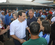 Governador Carlos Massa Ratinho Junior autoriza o início das obras de pavimentação de 9 quilômetros da estrada do Socavão, em Castro. Foto: Jaelson Lucas/ANPr
