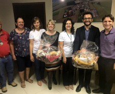 Prefeitos e representantes políticos, diretores e membros de associações comerciais e lideranças empresariais e comunitárias participaram nesta sexta (29) de uma reunião na prefeitura de Campo Mourão com o presidente da Fomento Paraná, Heraldo das Neves, e a assessora de relações institucionais, Emilia Belinati.  -  Campo Mourão, 29/03/2019  -  Foto: Divulgação FomentoParaná