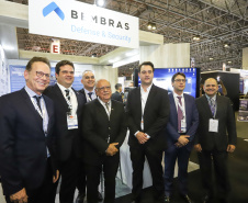 O governador Carlos Massa Ratinho Junior esteve nesta terça-feira (2) na 12ª edição da feira internacional de segurança LAAD Defence & Security, no Rio de Janeiro. A viagem teve como objetivo conhecer tecnologias que possam ser aplicadas no Paraná para reforçar e aprimorar o sistema segurança pública. Foto: Rodrigo Felix Leal/ANPr