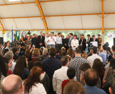 Governador Carlos Massa Ratinho Júnior inaugura em Guarapuava a nova sede do Colégio Estadual Leni Marlene Jacob  -  Guarapuava, 04/04/2019  -  Foto: Rodrigo Felix Leal/ANPr
