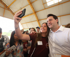 Governador Carlos Massa Ratinho Júnior inaugura em Guarapuava a nova sede do Colégio Estadual Leni Marlene Jacob  -  Guarapuava, 04/04/2019  -  Foto: Rodrigo Felix Leal/ANPr