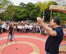 O secretário do Desenvolvimento Sustentável e Turismo, Márcio Nunes, participou, no último sábado (06), da reinauguração do Bosque Municipal "André Ricardo da Silva", em Terra Boa. Durante o evento também houve ações do Programa "Educação Ambiental para Bacias Hidrográficas"  -  Terra Boa, 06/04/2019  -  Foto: Dênis Ferreira Netto/SEDEST