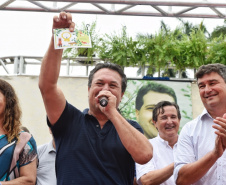 O secretário do Desenvolvimento Sustentável e Turismo, Márcio Nunes, participou, no último sábado (06), da reinauguração do Bosque Municipal "André Ricardo da Silva", em Terra Boa. Durante o evento também houve ações do Programa "Educação Ambiental para Bacias Hidrográficas"  -  Terra Boa, 06/04/2019  -  Foto: Dênis Ferreira Netto/SEDEST