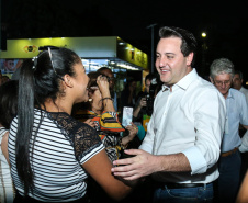 O governador Carlos Massa Ratinho Junior  assina ato que instala o Governo na Expolondrina nesta quarta-feira (10).  Londrina, 10/04/2019 -  Foto: Geraldo Bubniak/ANPr
