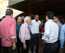 O governador Carlos Massa Ratinho Junior  assina ato que instala o Governo na Expolondrina nesta quarta-feira (10).  Londrina, 10/04/2019 -  Foto: Geraldo Bubniak/ANPr