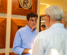 O governador Carlos Massa Ratinho Junior  assina ato que instala o Governo na Expolondrina nesta quarta-feira (10).  Londrina, 10/04/2019 -  Foto: Geraldo Bubniak/ANPr